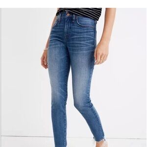 Madewell Women's Classic Blue Ankle Jeans